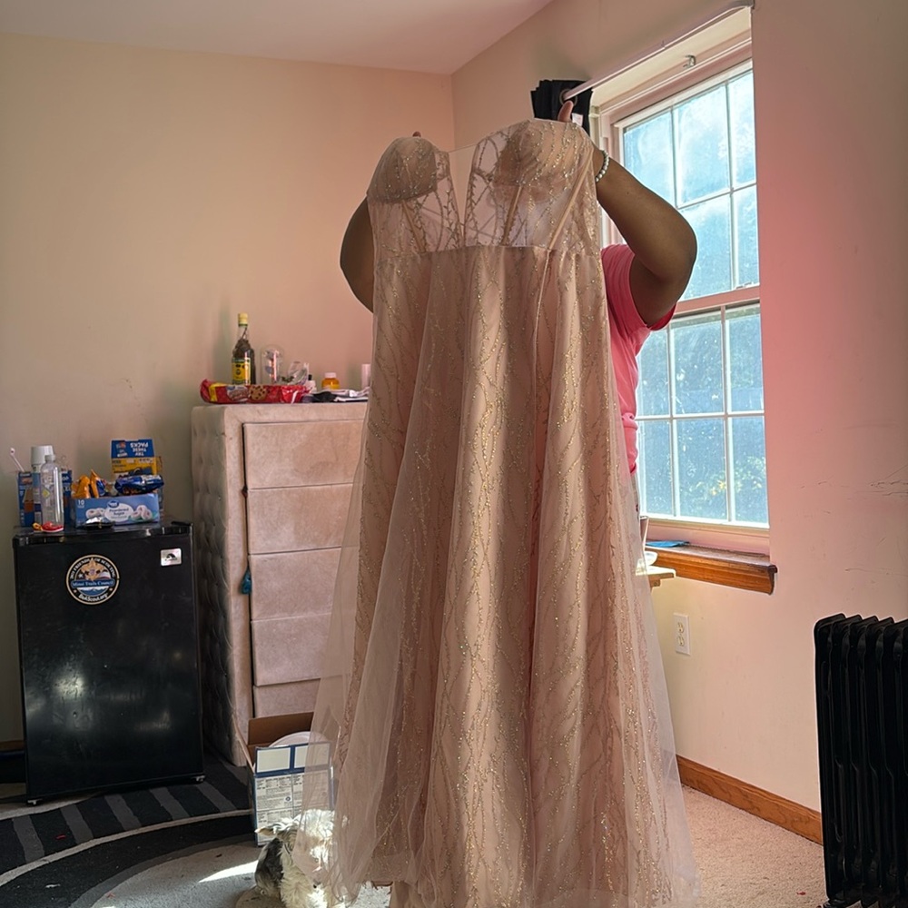 Prom dress or wedding dress